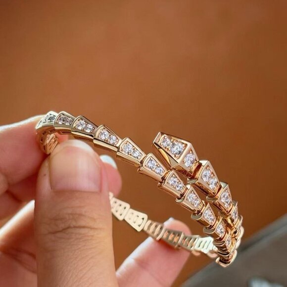 BVLGARI Snake Bracelet Diamonds - Picture 5 of 6